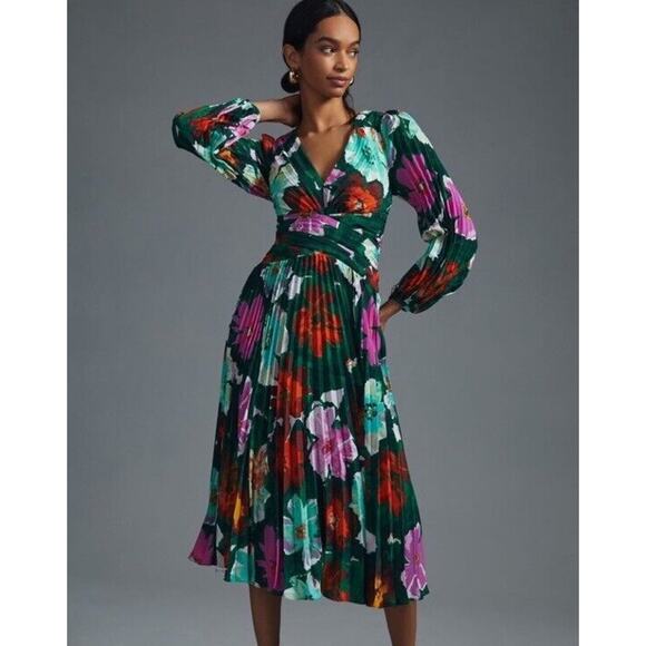 Anthropologie Size 6 Maeve Pleated Long Dress V Neck Green Floral Wedding Date - Picture 3 of 14